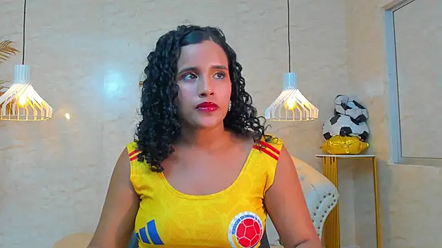 Snapshot of Horny_Curls chatting on July 2026 03:56:02 AM Horny Curls online show from July 2026 03:56:02 AM