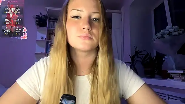Lisi Kiss  online show from June 2026 07:16:01 PM