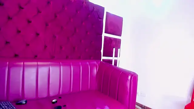 MagentaEros online show from May 2026 08:27:01 PM