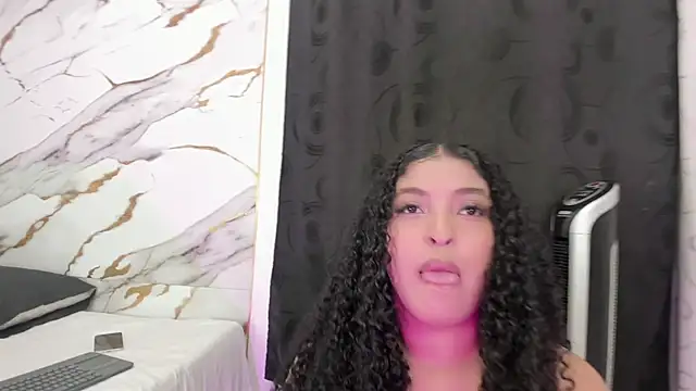 kaleb violeta00 online show from June 2026 05:06:01 AM