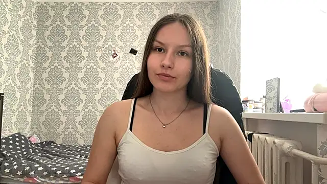 Snapshot of ShaylaChong chatting on May 2026 06:09:02 AM ShaylaChong online show from May 2026 06:09:02 AM