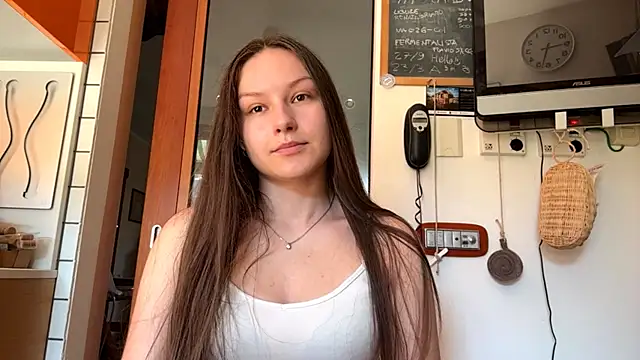 Snapshot of ShaylaChong chatting on July 2026 07:23:01 AM ShaylaChong online show from July 2026 07:23:01 AM