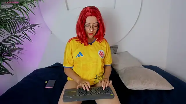 Snapshot of Sugiri-erocosplay chatting on May 2026 04:25:02 PM Sugiri-erocosplay online show from May 2026 04:25:02 PM