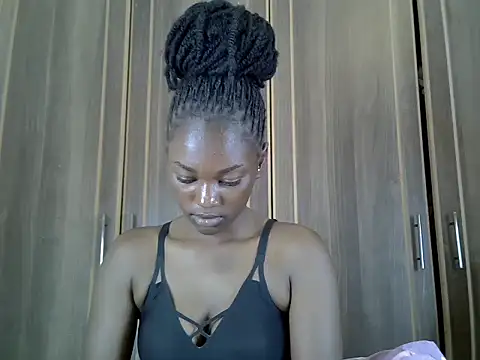 Snapshot of catalina245 chatting on July 2026 12:21:02 PM catalina245 online show from July 2026 12:21:02 PM