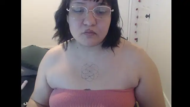 Snapshot of MaevenNectar chatting on June 2026 10:23:02 PM MaevenNectar online show from June 2026 10:23:02 PM