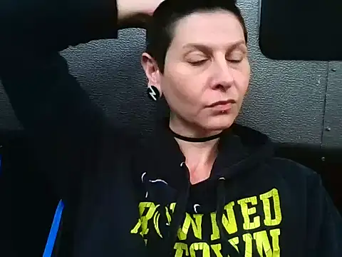 Snapshot of LaFemmeCyberObscura chatting on May 2026 03:21:02 PM LaFemmeCyberObscura online show from May 2026 03:21:02 PM