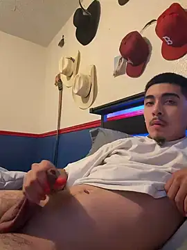Snapshot of papi_chuloallyours chatting on June 2026 03:15:01 AM papi chuloallyours online show from June 2026 03:15:01 AM