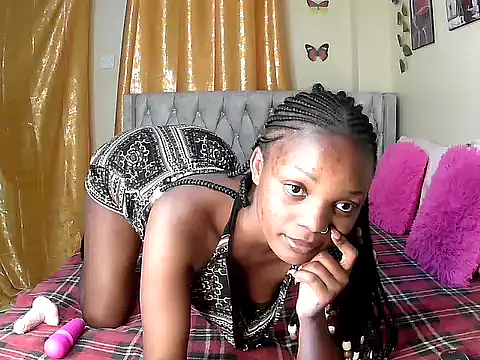 Snapshot of Naughtkittyx chatting on June 2026 10:37:01 PM Naughtkittyx online show from June 2026 10:37:01 PM