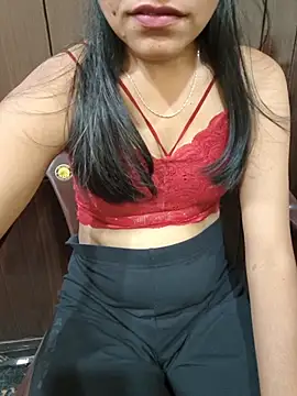 Shanaya 001 online show from May 2026 05:03:02 AM
