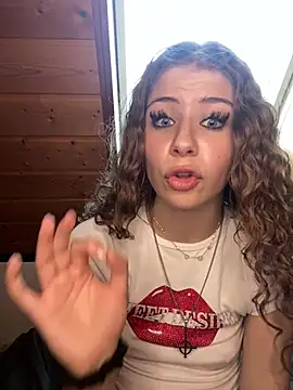 Snapshot of MilaRoseee chatting on July 2026 06:21:02 PM MilaRoseee online show from July 2026 06:21:02 PM