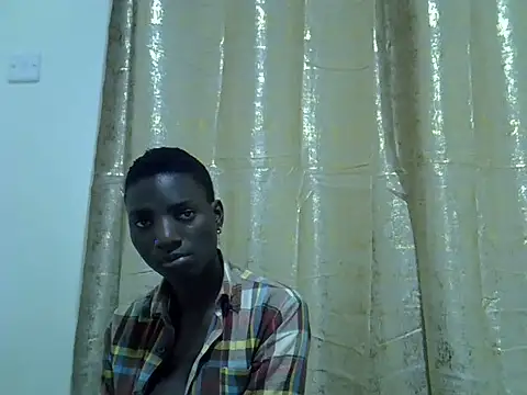 Snapshot of cutiebreey chatting on June 2026 12:44:02 AM cutiebreey online show from June 2026 12:44:02 AM