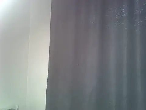 Luna en Gee online show from May 2026 06:42:02 AM