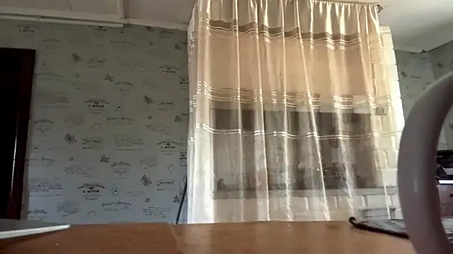 Snapshot of SparkleJebb chatting on June 2026 07:03:02 AM SparkleJebb online show from June 2026 07:03:02 AM