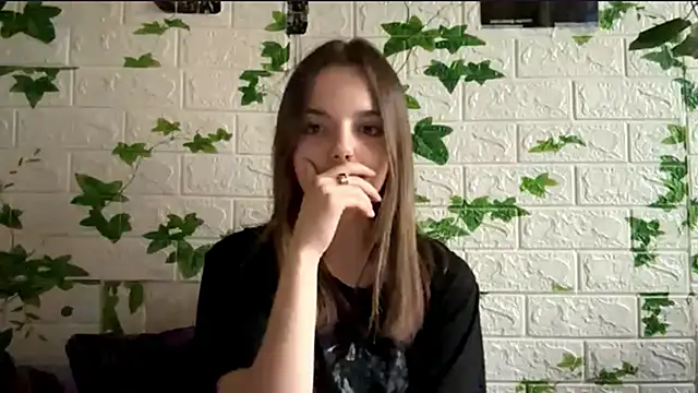 Snapshot of LisaPorse chatting on May 2026 03:30:02 PM LisaPorse online show from May 2026 03:30:02 PM