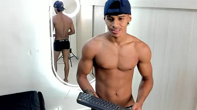 Joao da silva19 online show from May 2026 01:40:02 PM