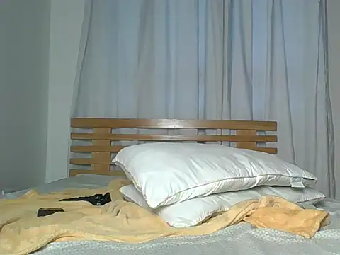 Snapshot of Sassyleli chatting on May 2026 03:36:01 AM Sassyleli online show from May 2026 03:36:01 AM