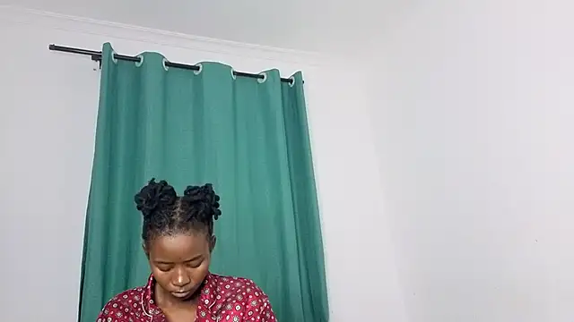 Dream Girlz online show from June 2026 07:04:02 PM