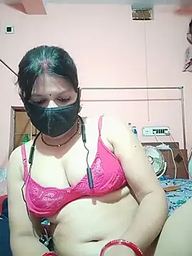 Snapshot of ZOYA-STRIP chatting on July 2026 05:07:02 PM ZOYA-STRIP online show from July 2026 05:07:02 PM