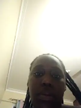 Snapshot of Tempting_Barbie chatting on May 2026 11:55:01 PM Tempting Barbie online show from May 2026 11:55:01 PM