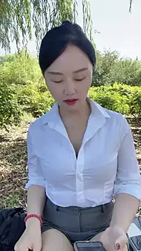 lylxili online show from July 2026 01:53:01 AM
