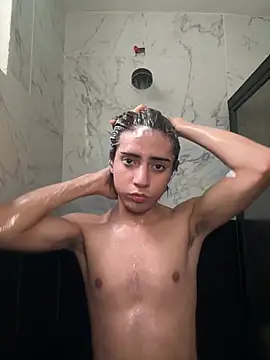 Snapshot of Alesexito chatting on July 2026 09:22:01 PM Alesexito online show from July 2026 09:22:01 PM