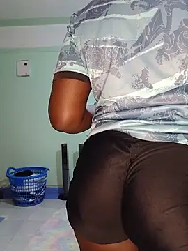 thickiana4 online show from May 2026 03:30:01 PM