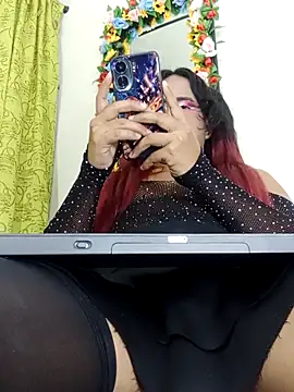 Snapshot of Elektra_bigcock chatting on May 2026 12:06:01 AM Elektra bigcock online show from May 2026 12:06:01 AM