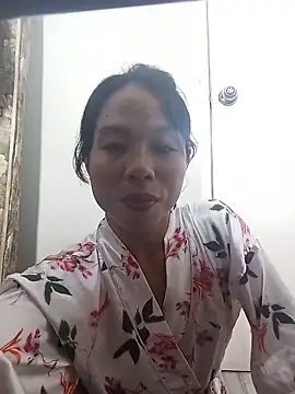 Snapshot of Super_Hot_BunnyXX chatting on June 2026 02:27:01 AM Super Hot BunnyXX online show from June 2026 02:27:01 AM