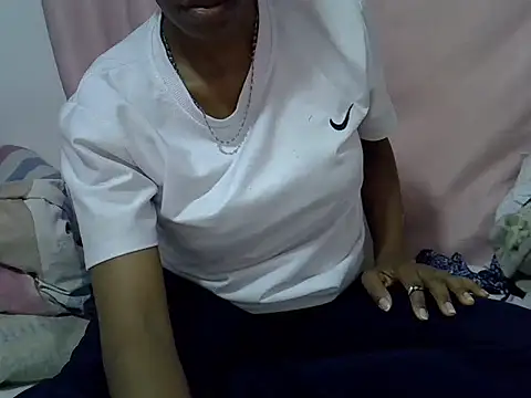Snapshot of ebonypretty2 chatting on July 2026 09:50:02 PM ebonypretty2 online show from July 2026 09:50:02 PM