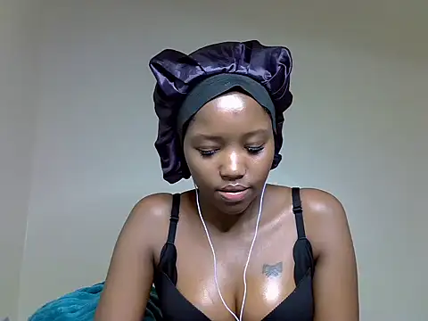 Snapshot of Pretty_kitty48 chatting on July 2026 12:27:01 AM Pretty kitty48 online show from July 2026 12:27:01 AM