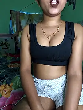 Khushi9870 online show from May 2026 07:15:01 AM