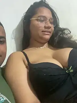 casaloliveira33 online show from June 2026 07:19:02 PM
