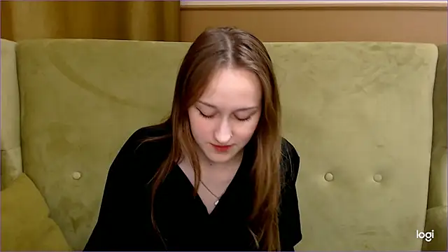 Snapshot of Calista_Everleig chatting on May 2026 10:10:02 AM Calista Everleig online show from May 2026 10:10:02 AM