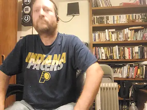 Snapshot of icebergXpress chatting on July 2026 08:23:01 AM icebergXpress online show from July 2026 08:23:01 AM