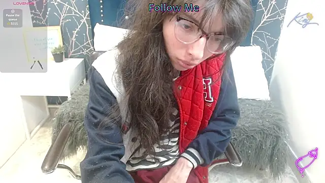 Snapshot of Allyshon_ chatting on May 2026 08:28:01 PM Allyshon online show from May 2026 08:28:01 PM