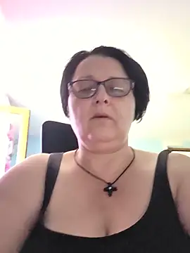 Snapshot of Diana_Diafan chatting on May 2026 09:06:02 AM Diana Diafan online show from May 2026 09:06:02 AM