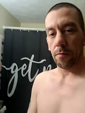 Snapshot of FrankGrimey chatting on May 2026 11:43:02 PM FrankGrimey online show from May 2026 11:43:02 PM