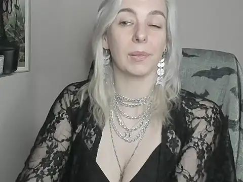 Snapshot of velvetanne chatting on July 2026 10:21:02 AM velvetanne online show from July 2026 10:21:02 AM