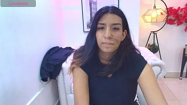 Stephany triana online show from May 2026 07:32:01 PM