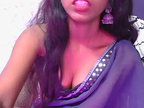 Snapshot of iliyana-20 chatting on June 2026 04:08:01 AM iliyana-20 online show from June 2026 04:08:01 AM