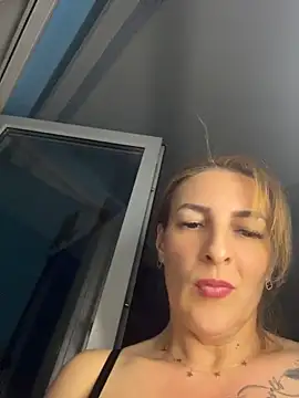 Snapshot of Hot-Milf4U chatting on May 2026 06:31:02 PM Hot-Milf4U online show from May 2026 06:31:02 PM