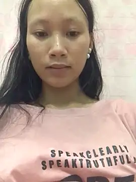 Snapshot of hellenmay11 chatting on July 2026 01:28:01 PM hellenmay11 online show from July 2026 01:28:01 PM