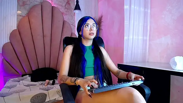 Snapshot of Kyomi_Hunt chatting on July 2026 03:34:01 AM Kyomi Hunt online show from July 2026 03:34:01 AM