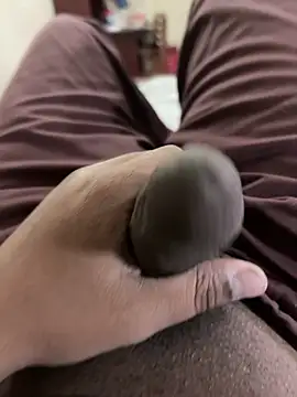 Snapshot of fnero chatting on February 2025 02:22:02 PM fnero online show from February 2025 02:22:02 PM