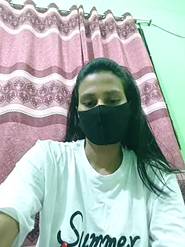 Snapshot of Sofiyaa_Sara chatting on May 2026 05:21:02 PM Sofiyaa Sara online show from May 2026 05:21:02 PM