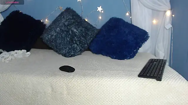 ayla-0 online show from May 2026 01:18:02 PM