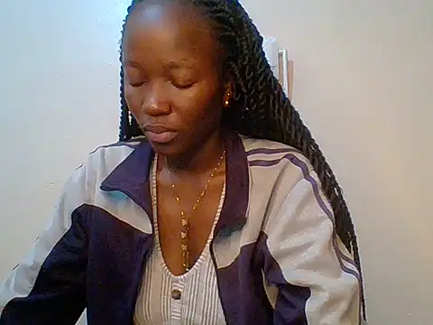 Snapshot of Shania_loveer chatting on May 2026 01:29:01 PM Shania loveer online show from May 2026 01:29:01 PM