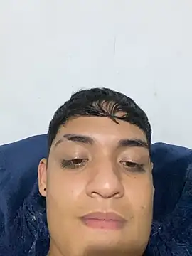 Emannuel  777 online show from May 2026 01:58:02 AM