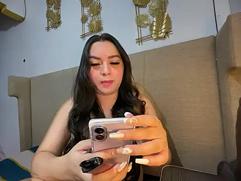 Snapshot of lustfull_bella chatting on July 2026 03:47:01 PM lustfull bella online show from July 2026 03:47:01 PM