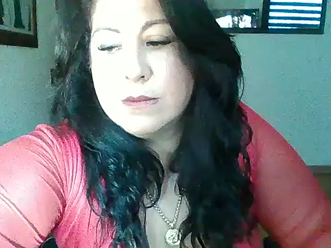Snapshot of CurvyFireLatina chatting on May 2026 01:52:01 PM CurvyFireLatina online show from May 2026 01:52:01 PM